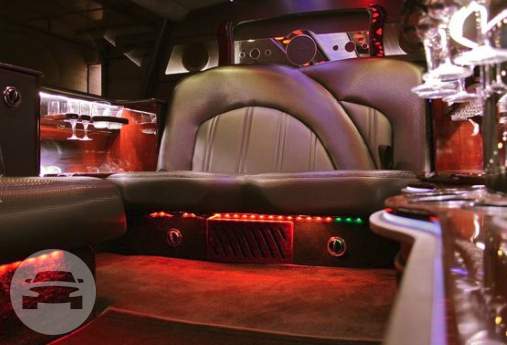 Cadillac Escalade 
Limo /
Wickliffe, OH 44092

 / Hourly $0.00
