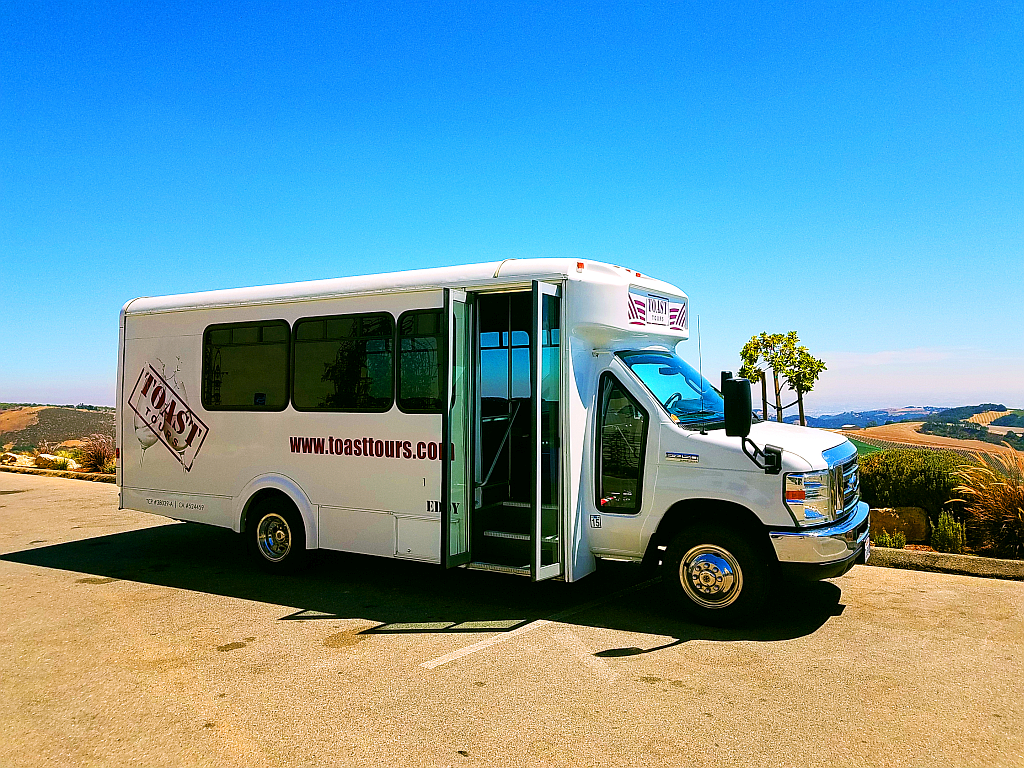 Eddy
Party Limo Bus /
Atascadero, CA 93422

 / Hourly (Other services) $149.00
