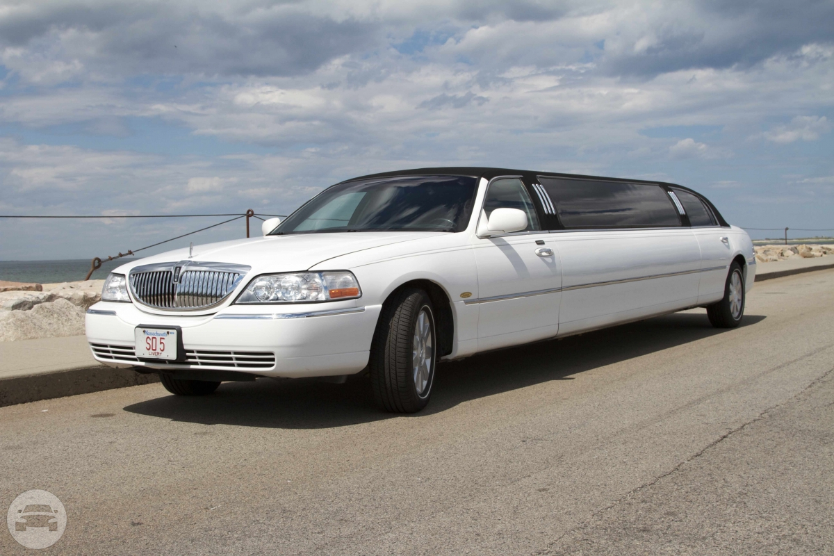 Tuxedo Super Stretch Limousine
Limo /
Plymouth, MA

 / Hourly (Other services) $65.00
