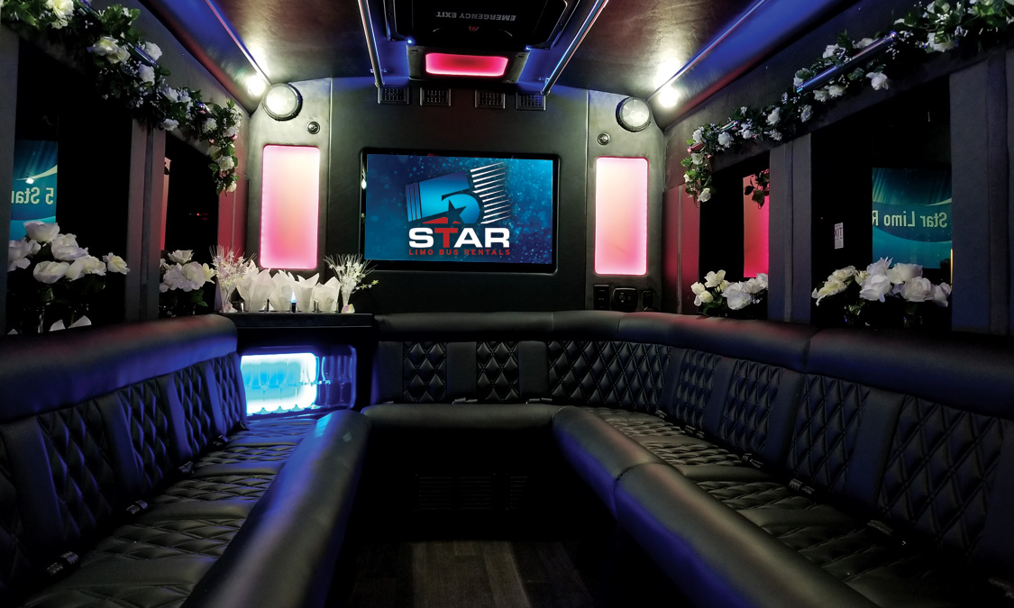 15 Passenger limo bus blk
Party Limo Bus /
Chicago, IL

 / Hourly $0.00
