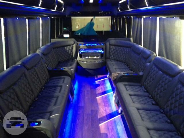 Party bus
Party Limo Bus /
Napa, CA

 / Hourly $0.00
