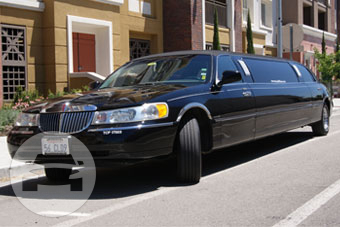 6-8 Passenger Black Lincoln Limousine Tuxedo
Limo /
Oakland, CA

 / Hourly $0.00
