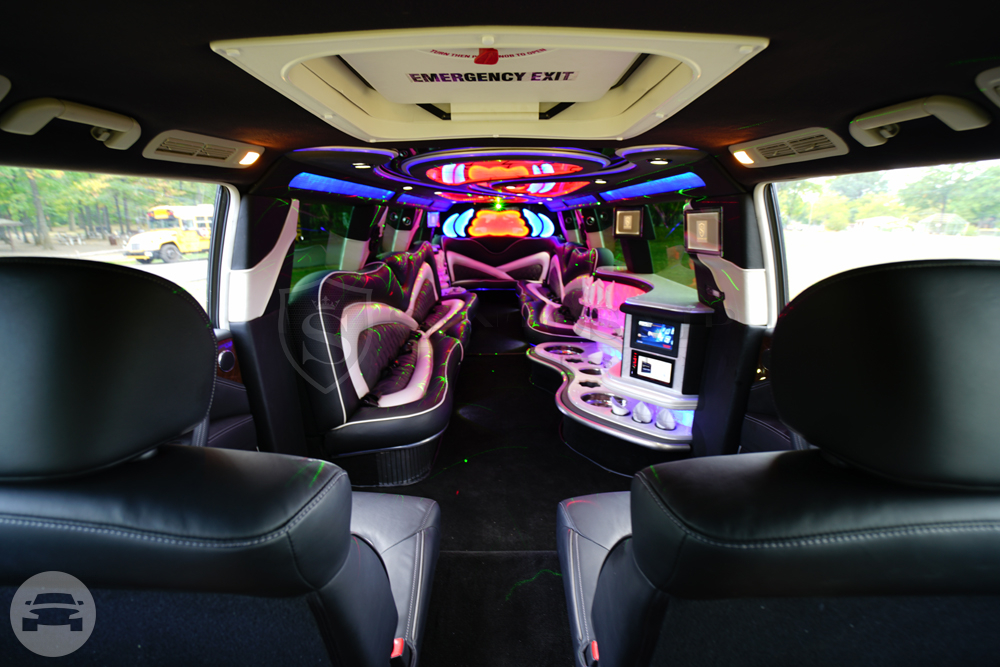 Infiniti QX-80 Stretch Limousine
Limo /
New York, NY

 / Hourly (Other services) $150.00
