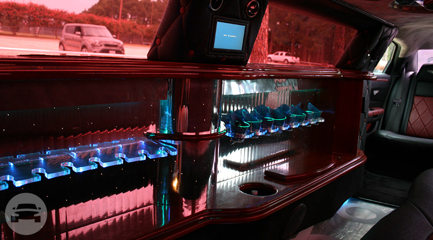 10 Passengers Bentley Replica Limo
Limo /
Lewisville, TX

 / Hourly $0.00
