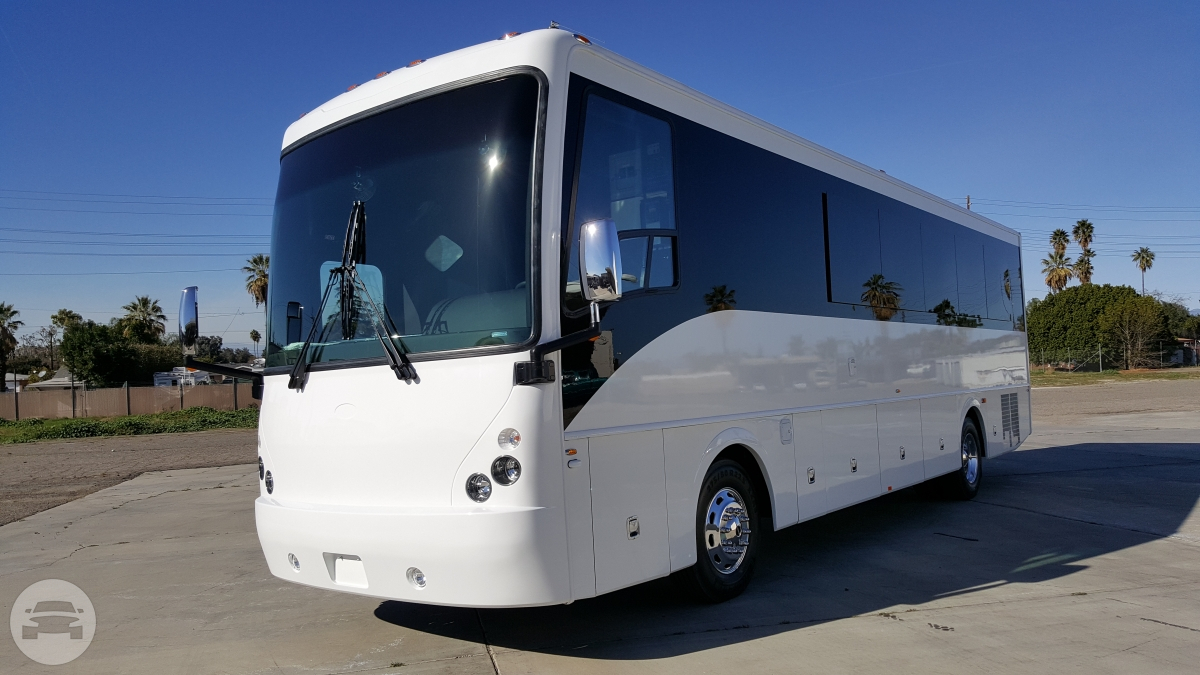 32 Passenger Luxury Limo Coach
Party Limo Bus /
Newark, NJ

 / Hourly (Other services) $200.00
