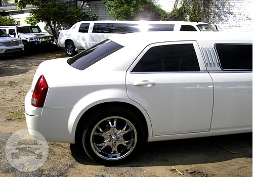 Chrysler 300 Stretch White
Limo /
Atlanta, GA

 / Hourly $0.00

