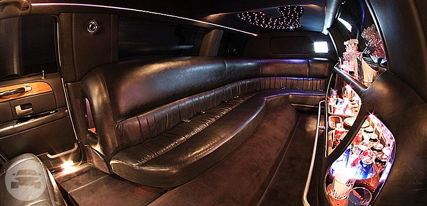 White - Lincoln Town Car Stretch Limo
Limo /
Stafford, TX 77477

 / Hourly $0.00
