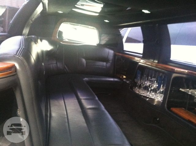 Lincoln Stretch Limousine
Limo /
Coppell, TX

 / Hourly $0.00
