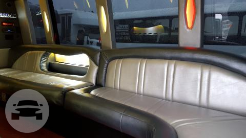 Ford Mini Limo Bus (up to 16 Pass)
Party Limo Bus /
Mountlake Terrace, WA

 / Hourly $0.00
