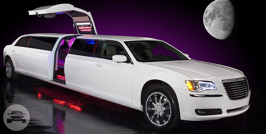 (12-14 Passenger) White Chrysler 300C Gullwing
Limo /
Westminster, CO

 / Hourly $0.00
