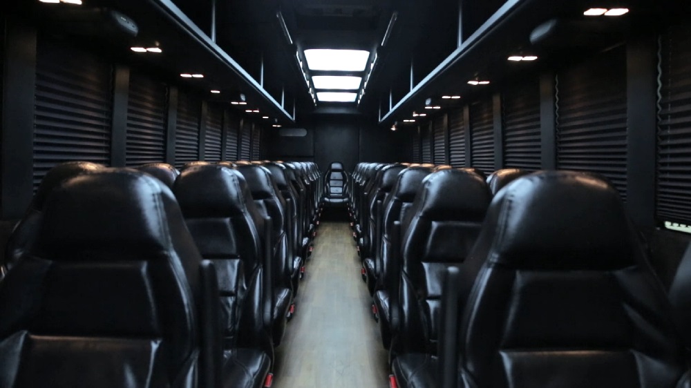 50 Passenger
Coach Bus /
Inverness, IL

 / Hourly $0.00
