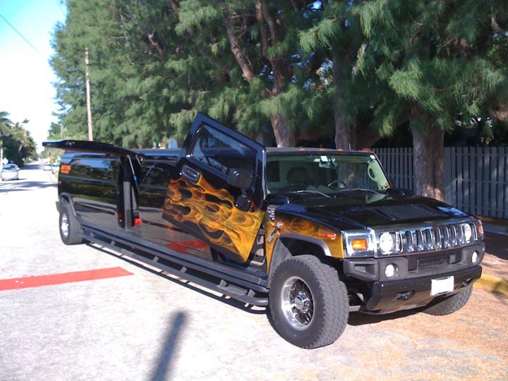 Hummer H2 Stretch Limo
Hummer /
Cape Coral, FL

 / Hourly $0.00
