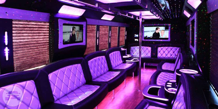 36 PASSENGER LIMO BUS
Party Limo Bus /
Chicago, IL

 / Hourly $0.00
