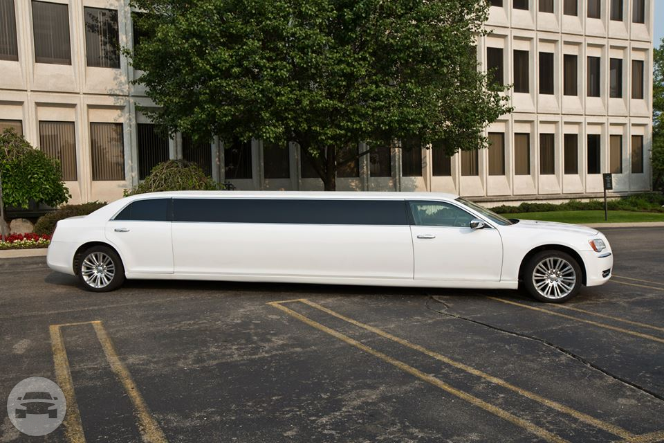 White 2014 Chrysler 300 Limousine
Limo /
Detroit, MI

 / Hourly $0.00
