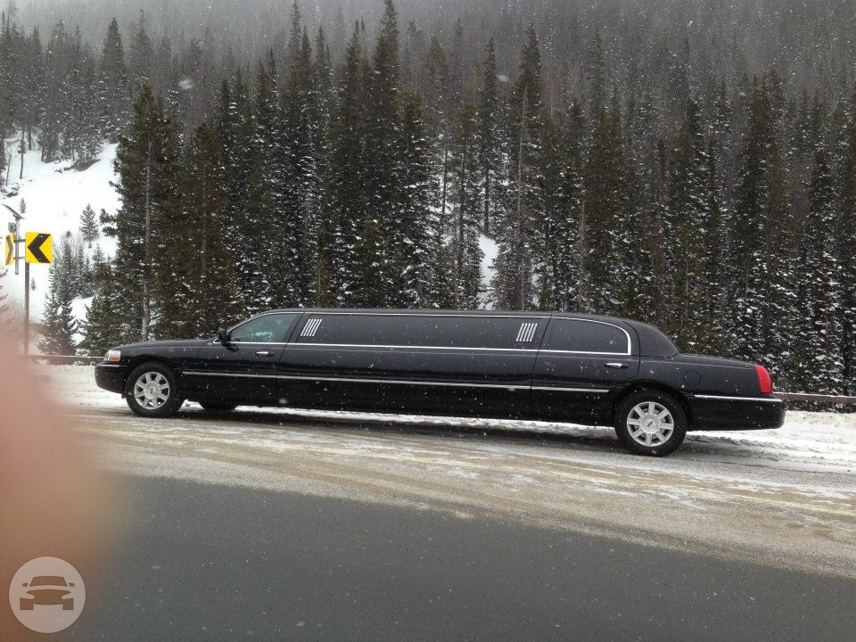 10 passenger Lincoln Towncar
Limo /
Commerce City, CO

 / Hourly $0.00
