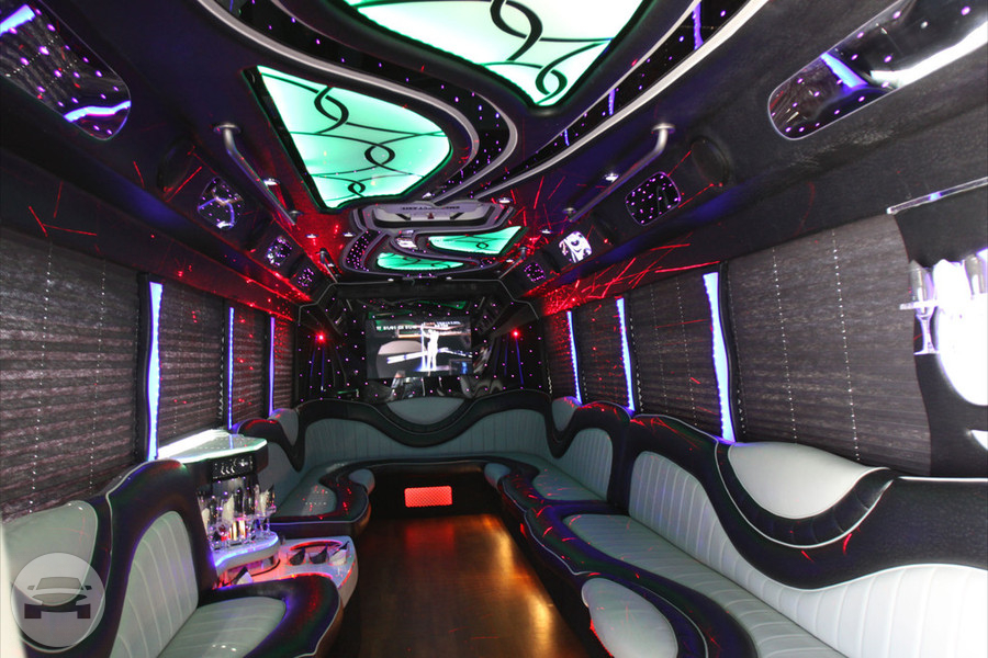 F550 Limo Bus
Party Limo Bus /
Chicago, IL

 / Hourly $0.00
