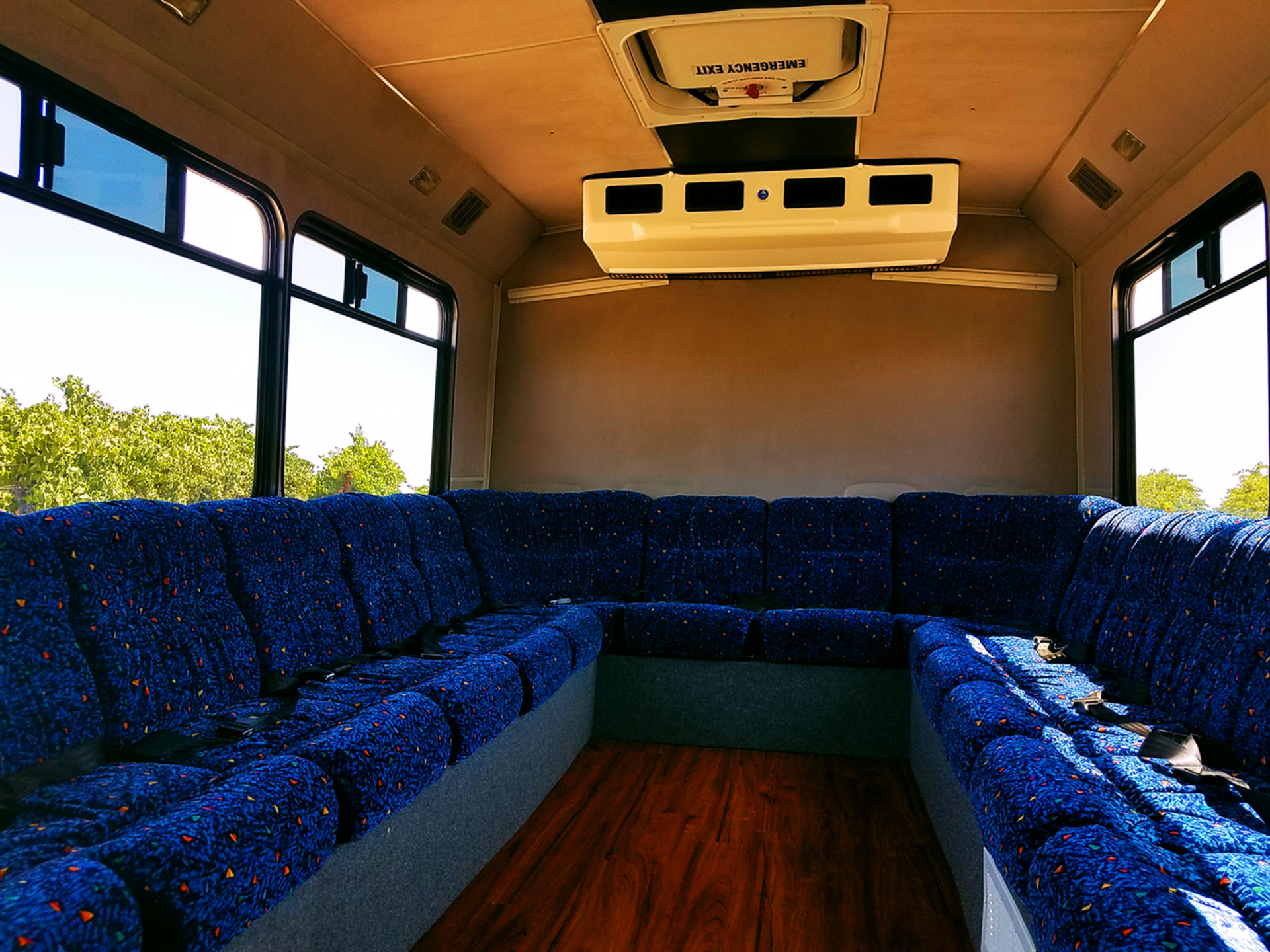 Eddy
Party Limo Bus /
Morro Bay, CA

 / Hourly (Other services) $149.00
