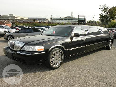 Lincon Town Car Limo
Limo /
Fort Worth, TX

 / Hourly $75.00
 / Airport Transfer $146.00
