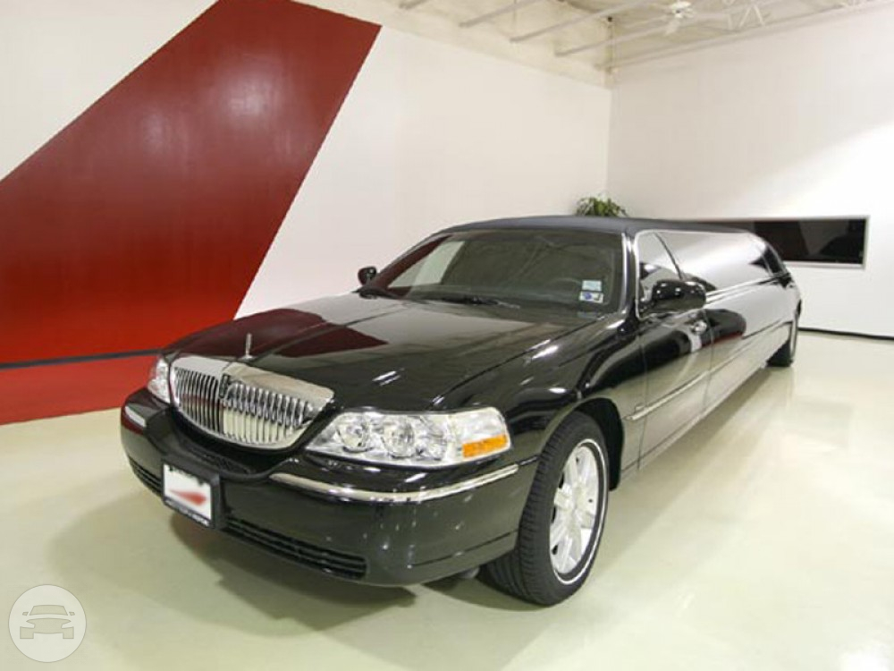 Lincoln Ultra Limousine (Black)
Limo /
Katy, TX

 / Hourly $80.00
