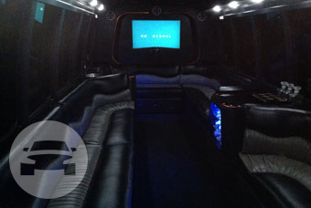 18-22 Passenger Ford Coach Land Yacht Two
Party Limo Bus /
Los Altos, CA

 / Hourly $0.00
