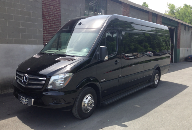 Executive Transporter
Van /
New York, NY

 / Hourly $0.00
