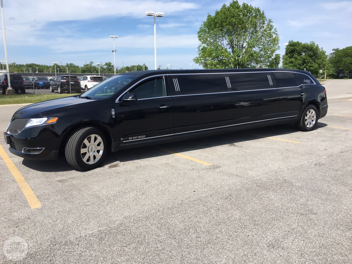 8 passenger Lincoln MKT
Limo /
Beverly Shores, IN

 / Hourly $0.00
