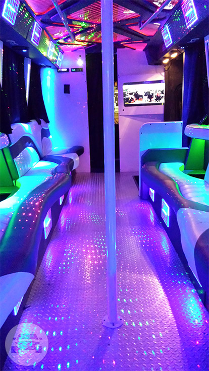 26-28 Passengers Party Bus
Party Limo Bus /
Lewisville, TX

 / Hourly $0.00
