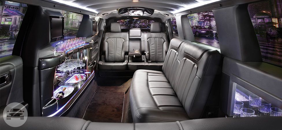 MKT Stretch Limousine 8 Passengers - Black
Limo /
New York, NY

 / Hourly $0.00
