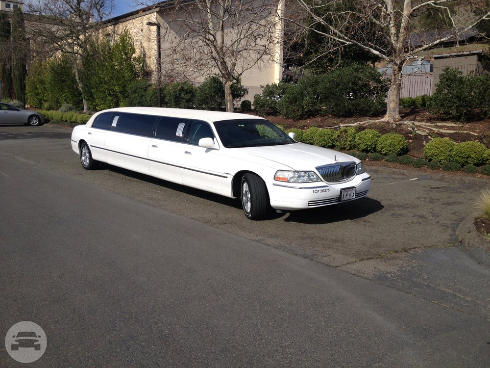 White Limousine
Limo /
Alamo, CA

 / Hourly $95.00

