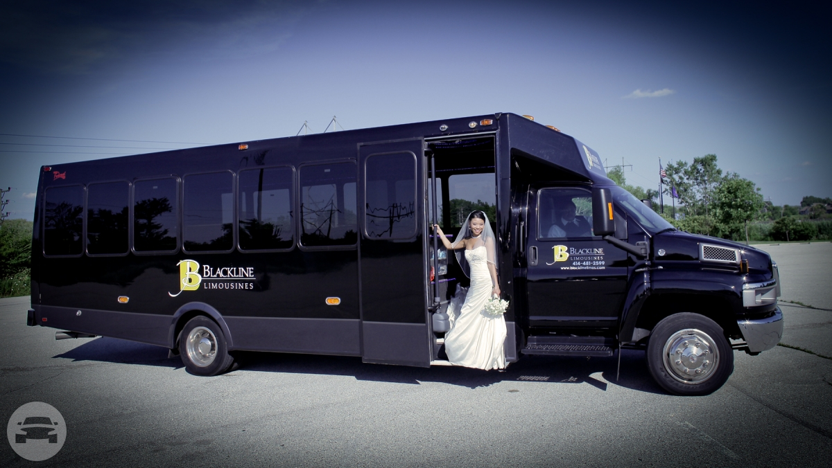 26 Passenger Limo Bus
Party Limo Bus /
Wisconsin Township, MN

 / Hourly $0.00
