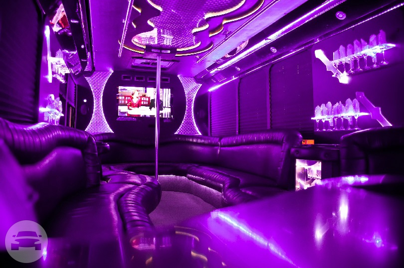 28 - 30 Passenger Federal Limo Bus
Party Limo Bus /
Colorado City, CO

 / Hourly $0.00
