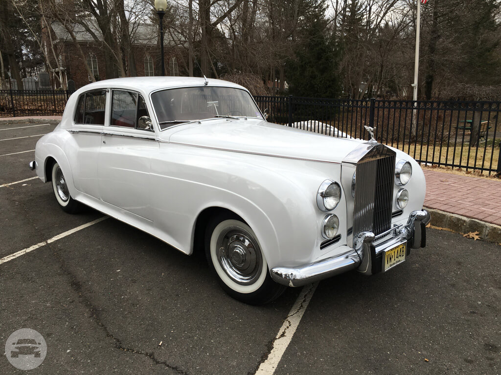 1960 Rolls-Royce Cloud
Sedan /
Bergenfield, NJ

 / Hourly $0.00
