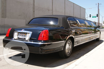 6 - 8 Passengers Black Lincoln Limousine
Limo /
San Francisco, CA

 / Hourly $0.00
