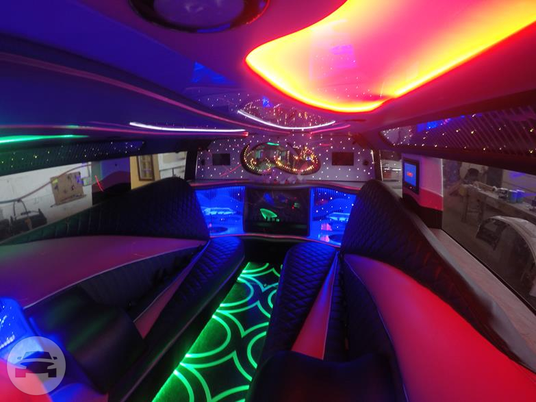Pink Stretched H2 Hummer Limousine, Lambo
Limo /
Jersey City, NJ

 / Hourly $150.00
