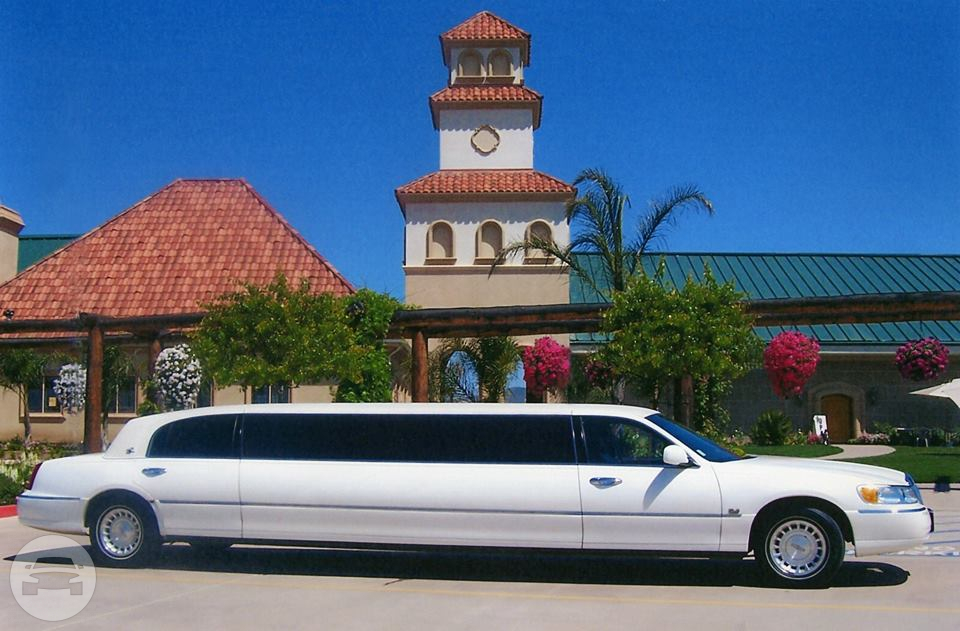 Lincoln Towncar Stretch 
Limo /
Moreno Valley, CA

 / Hourly $0.00

