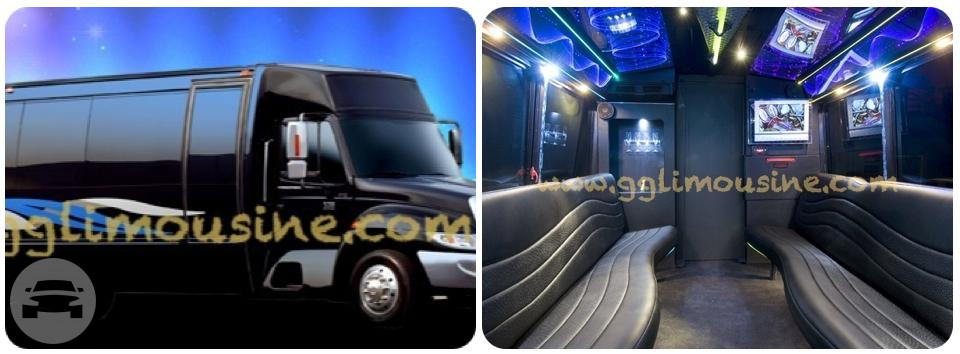 24 Passenger Limousine Party Bus
Party Limo Bus /
Dallas, TX

 / Hourly $0.00
