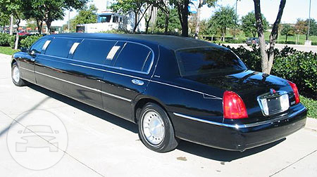 6-10 Passenger Lincoln Stretch Limousine - Black
Limo /
New York, NY

 / Hourly $0.00
