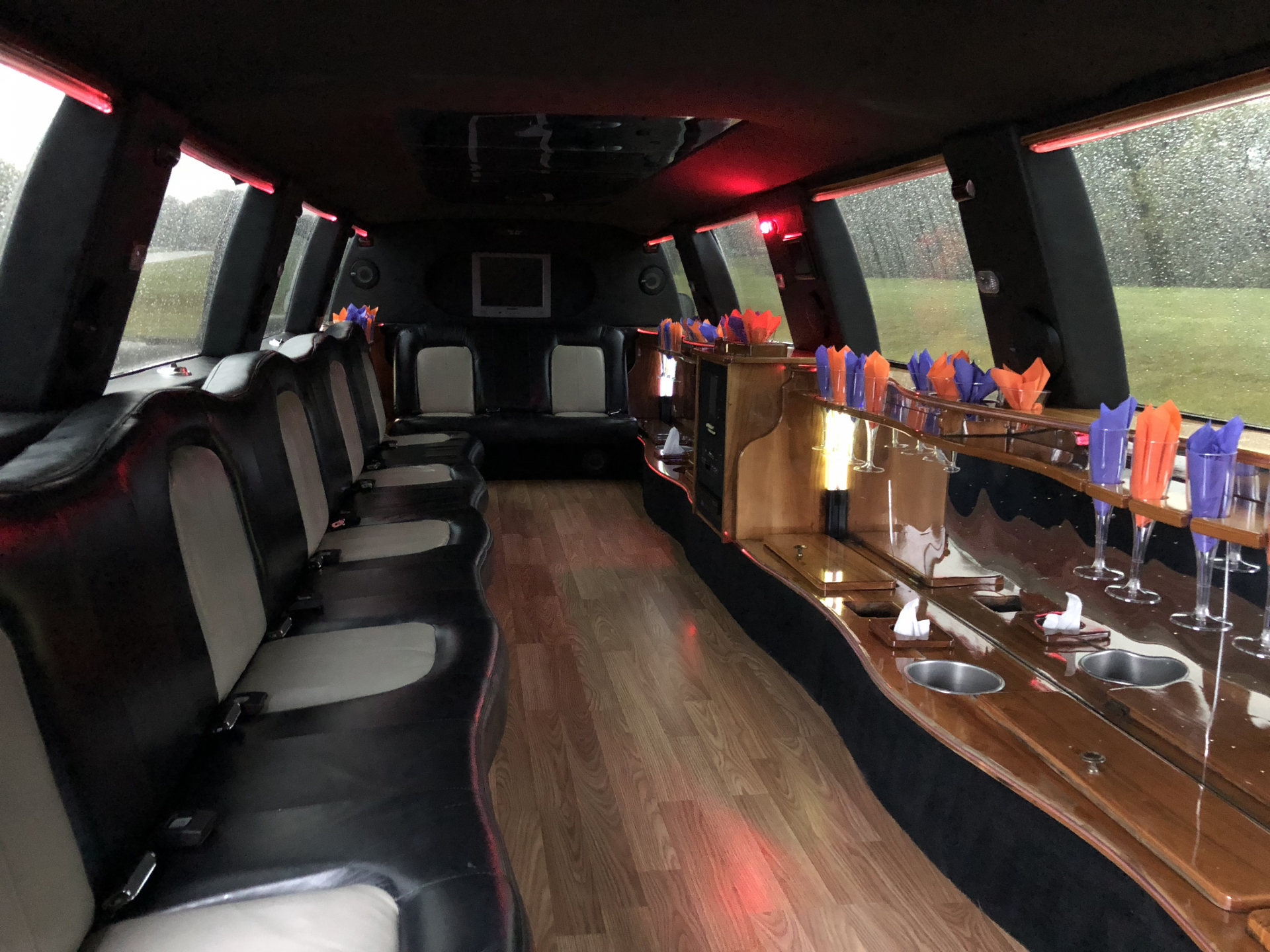 Cadillac Escalade EXT Ultra Stretch SUV Limousine
Limo /
Greenwood, IN

 / Hourly $0.00
