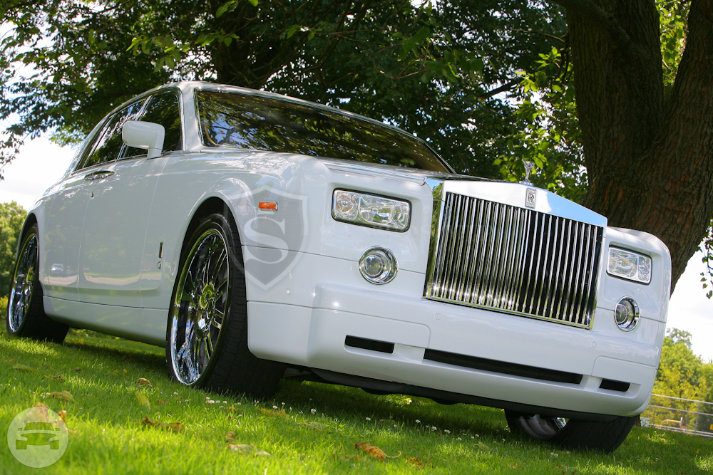 Rolls Royce Phantom
Sedan /
Philadelphia, PA

 / Hourly $0.00
 / Hourly (Other services) $275.00

