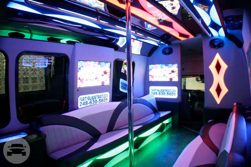 18 Passenger White Party Bus
Party Limo Bus /
Romulus, MI

 / Hourly $0.00
