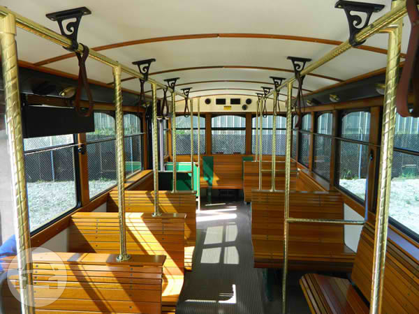 American Heritage Streetcar Trolley
Coach Bus /
Kansas City, MO

 / Hourly $0.00
