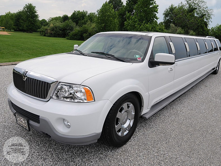 180 inch White Stretch Lincoln Navigator
Limo /
Metairie, LA

 / Hourly $1,580.00
