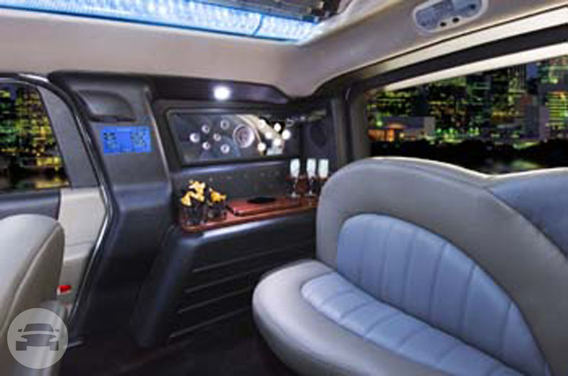 Hummer H2 Stretch Limousine (up to 14/16 Passengers)
Hummer /
Seattle, WA

 / Hourly $0.00
