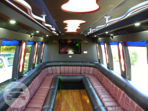 Mini Land Yacht
Party Limo Bus /
Everett, WA

 / Hourly $0.00
