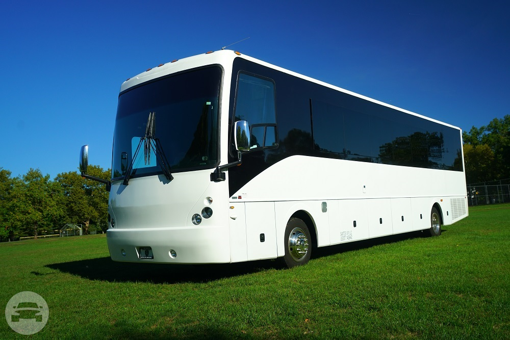 42 Passenger Luxury Limo Coach
Party Limo Bus /
Jersey City, NJ

 / Hourly (Other services) $225.00
