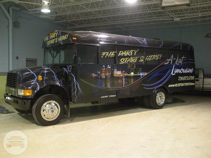 PEARL INTERNATIONAL 3800 Luxury Party Bus
Party Limo Bus /
Dearborn, MI

 / Hourly $0.00
