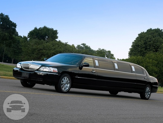 8 seater Lincoln Towncar
Limo /
Owensboro, KY

 / Hourly $0.00

