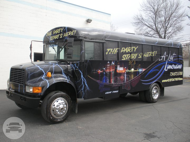 PEARL INTERNATIONAL 3800 Luxury Party Bus
Party Limo Bus /
Bloomfield Twp, MI

 / Hourly $0.00
