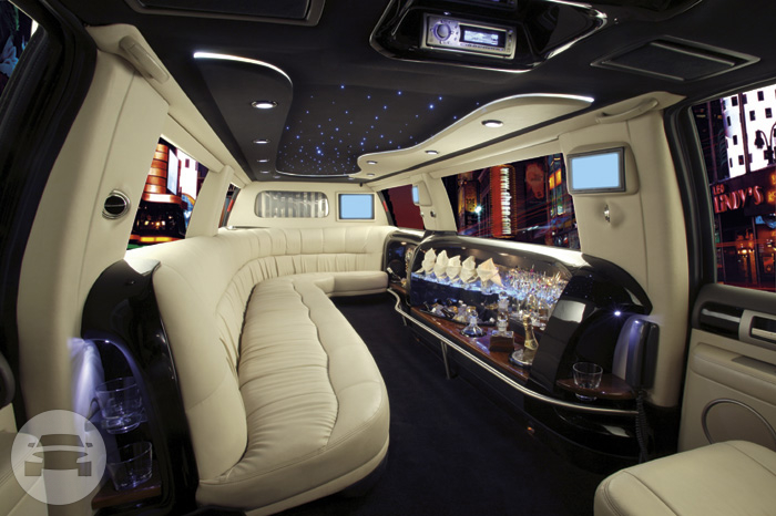 Stretch Lincoln Navigator Limousine
SUV /
Mountlake Terrace, WA

 / Hourly $0.00
