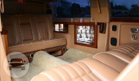 Roll Royce Stretch 
Limo /
Wickliffe, OH 44092

 / Hourly $0.00
